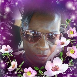 Meet your Posher, Monique